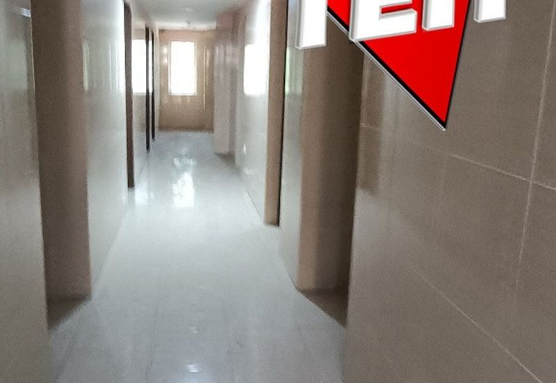 Pusat Perniagaan Alma