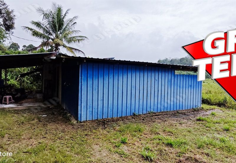 5.8 acres Agricultural Land | 770m from mainroad | small house | Kuala Kangsar Rm3psf