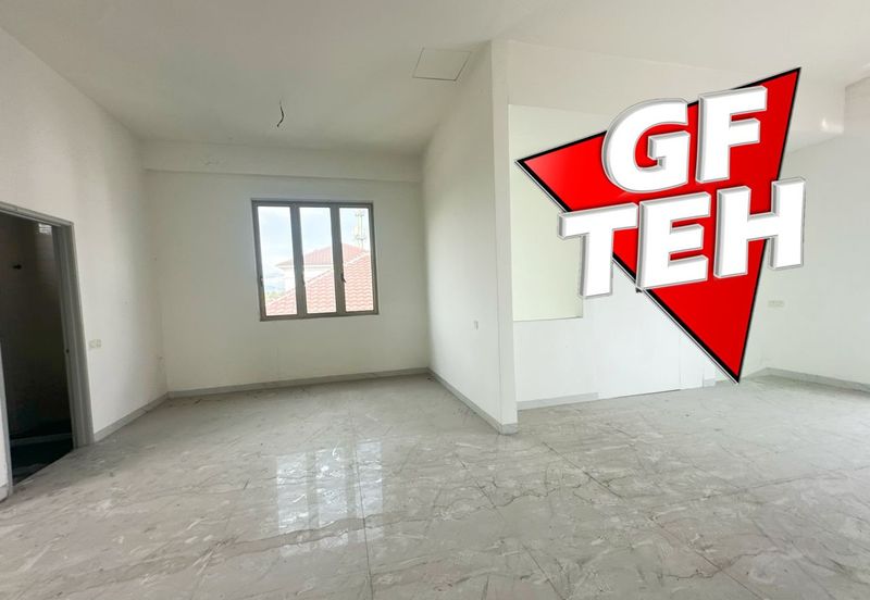 Jalan IKS Simpang Ampat