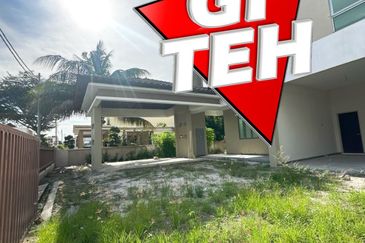 Jalan IKS Simpang Ampat