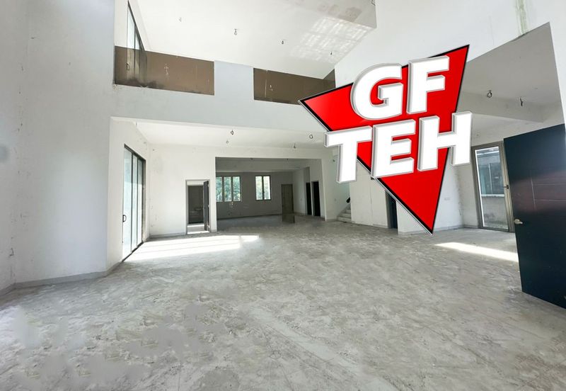 Jalan IKS Simpang Ampat