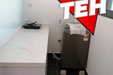 Eco Bloom @ Eco Meadows