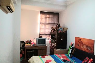 Putra Indah Condominium