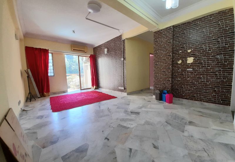 Menara Jade (Jade Tower), Taman Bukit Indah