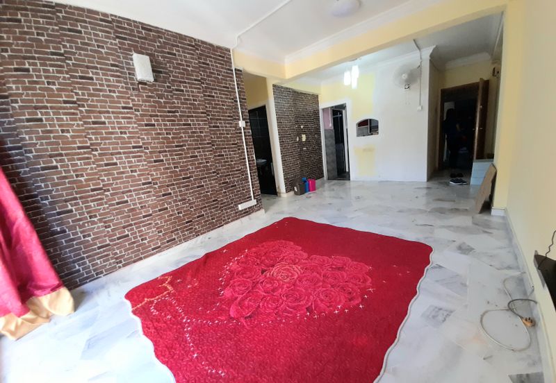 Menara Jade (Jade Tower), Taman Bukit Indah