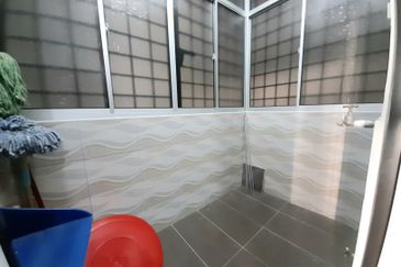 Menara Jade (Jade Tower), Taman Bukit Indah