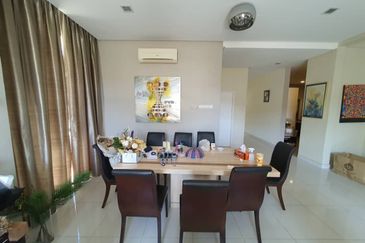 Bandar Tun Hussein Onn