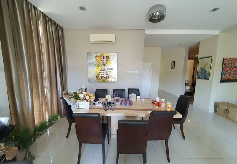 Bandar Tun Hussein Onn