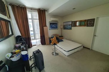 Bandar Tun Hussein Onn