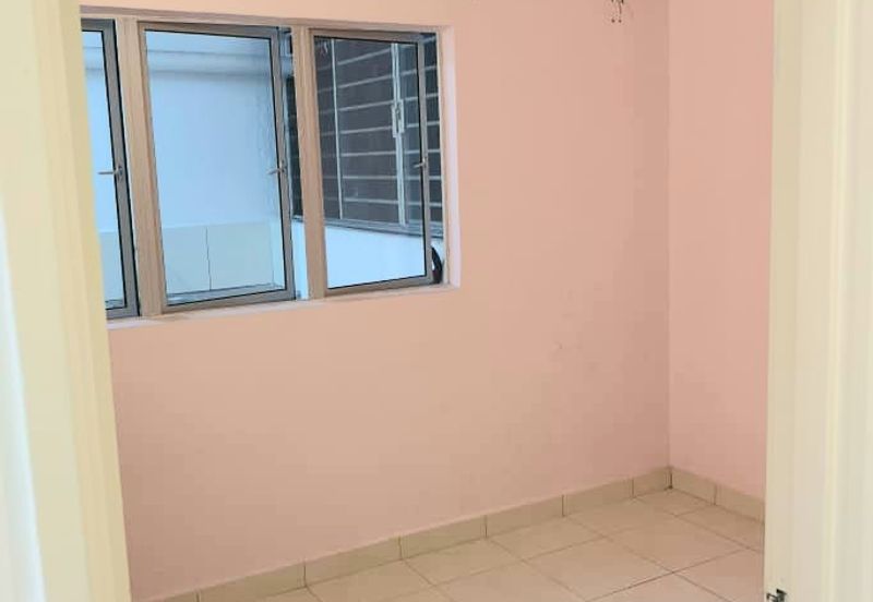 The Residence 1 @ Tiara East