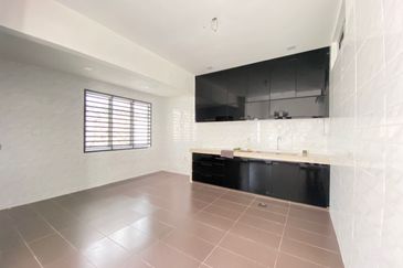 Bandar Baru Salak Tinggi