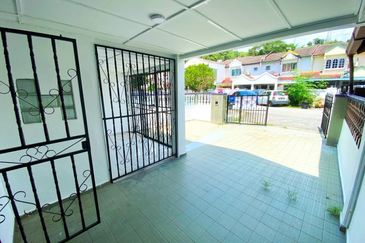 Taman Pinggiran Batu Caves