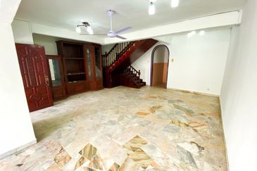 Taman Pinggiran Batu Caves