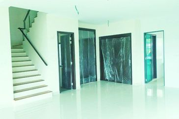 Double Storey Semi-D Charms Of Nusantara