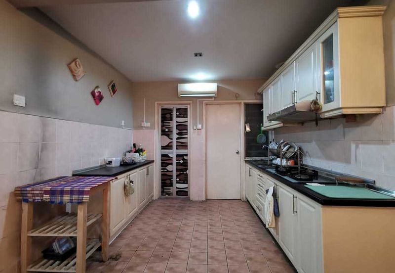 Bougainvilla Apartments