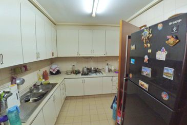 Suasana Sentral Condominium