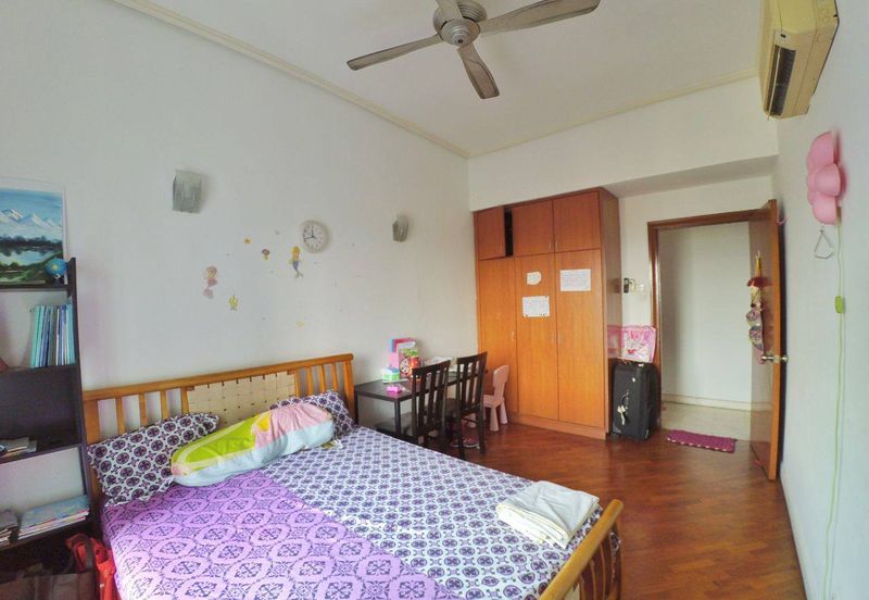 Suasana Sentral Condominium