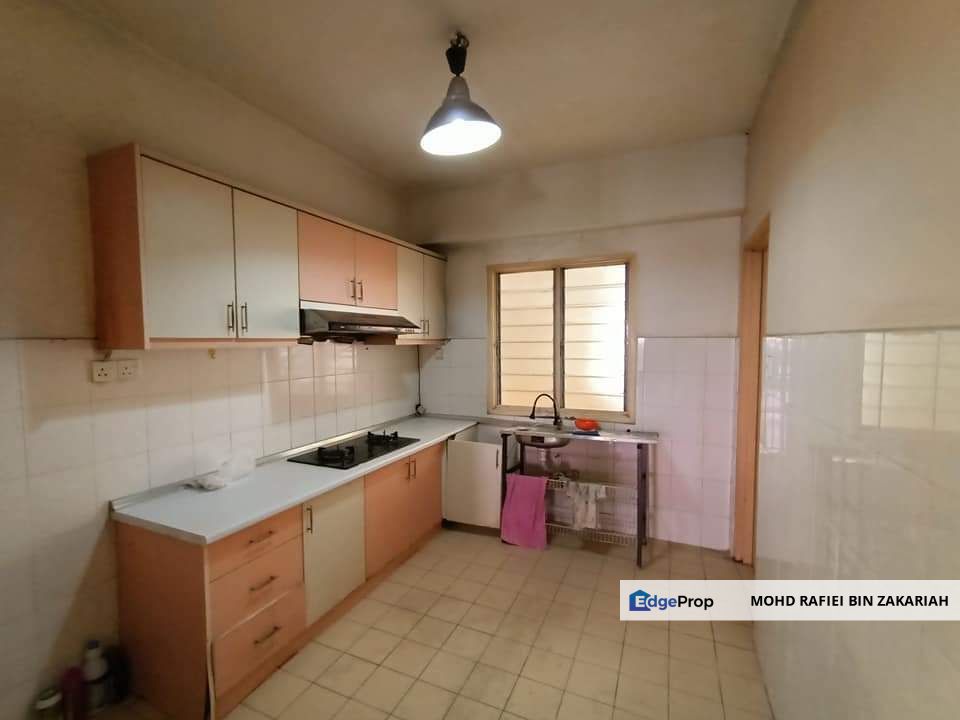 (Freehold) Apartment Sri Dahlia, Selangor, Kajang