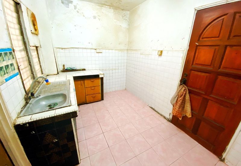 Apartment Desa Pandan Ground Floor