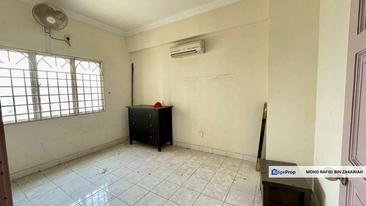 Villa Lagenda Condo @ Selayang (CORNER UNIT), Kuala Lumpur, Gombak