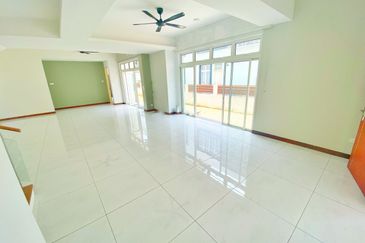 Casa Idaman, Setia Alam