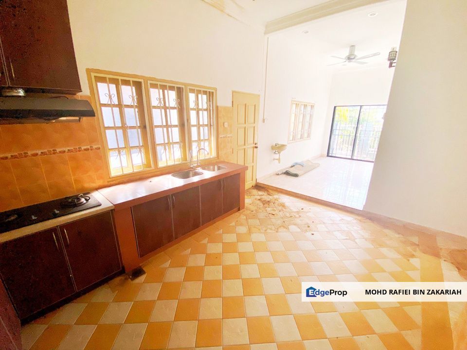 Single Storey, Taman Sri Raya, Cheras Batu 9, Selangor, Cheras