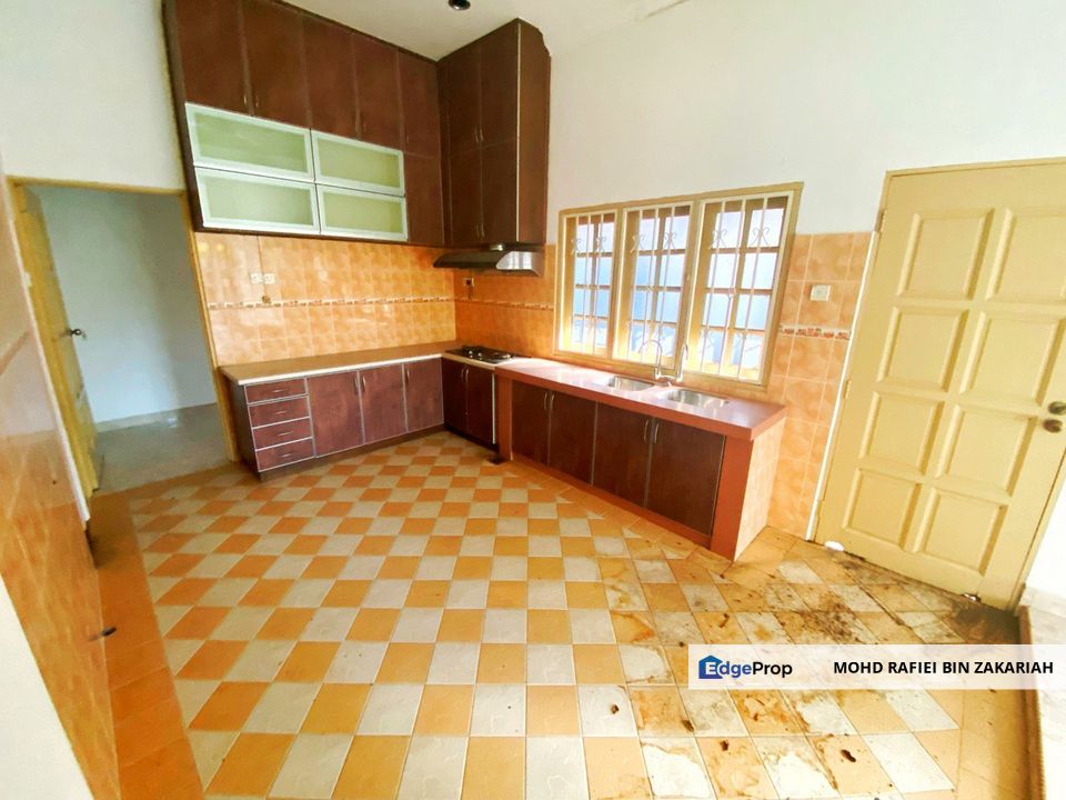 Single Storey, Taman Sri Raya, Cheras Batu 9, Selangor, Cheras