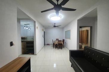 Residensi Laguna Biru 2