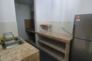 Residensi Laguna Biru 2