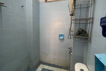 Tasik Heights Apartment