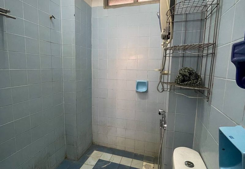 Tasik Heights Apartment