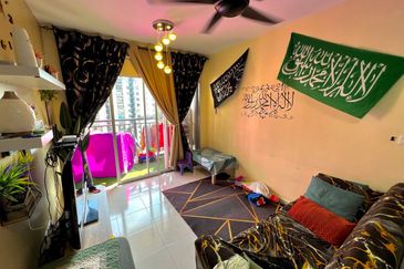 Residensi Laguna Biru 2