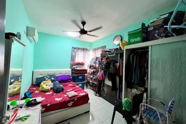 Residensi Laguna Biru 2