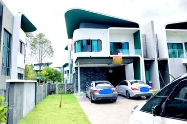 Lepironia Gardens, Setia Eco Glades