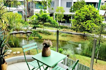 Lepironia Gardens, Setia Eco Glades
