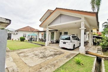 Desa Pinggiran Putra