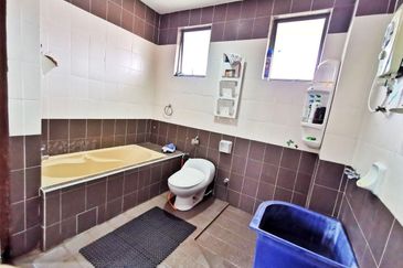 Desa Pinggiran Putra