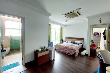 (END LOT) 2.5 Storey SuperLink Cyprus, USJ Heights