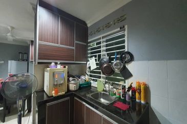 Seksyen 30, Shah Alam