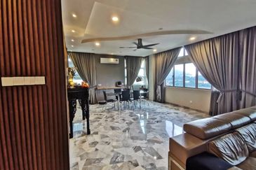 (RENOVATED) 4 Storey ID Design Semi-D  Jalan G1