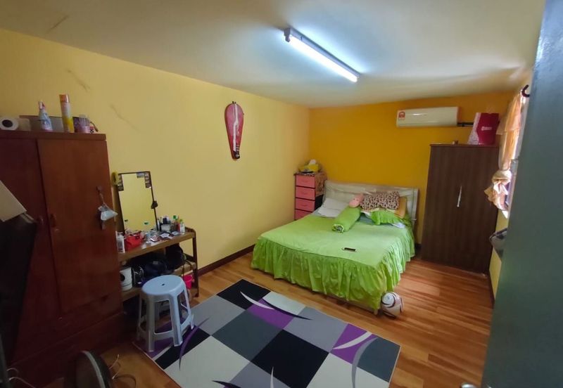 (RENOVATED) Flat Pandan Jaya M11 