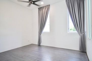 [EXQUISITE] 3 Storey Courtyard Villa, Contours, Ta