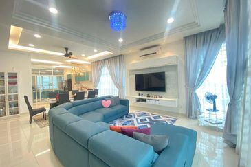 Taman Pinggiran Putra