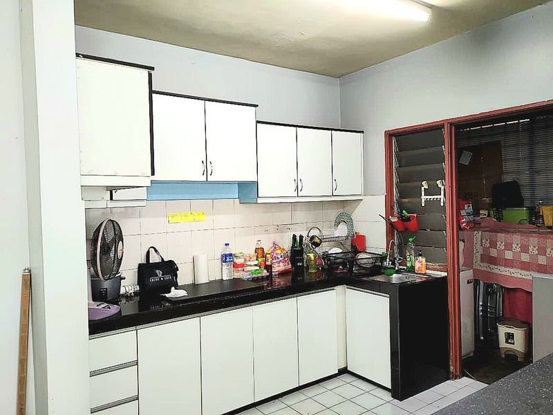 (PARTLY FURNISHED) Laksamana Puri Condominium, Batu Caves Selangor, Selangor, Batu Caves 