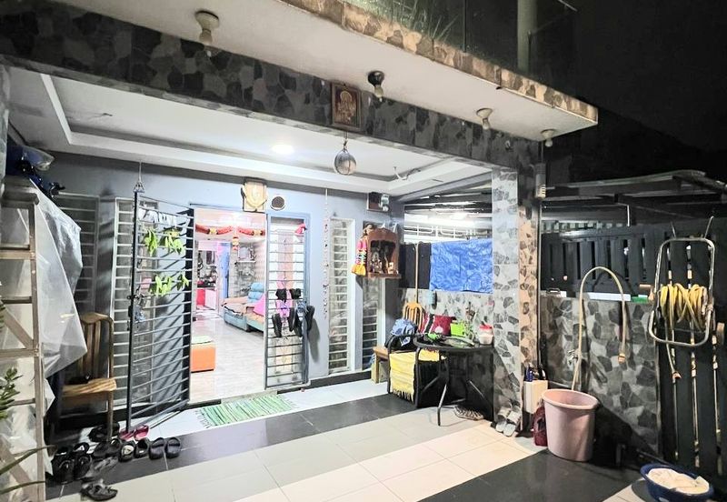 Jalan Bunga Kemboja 15