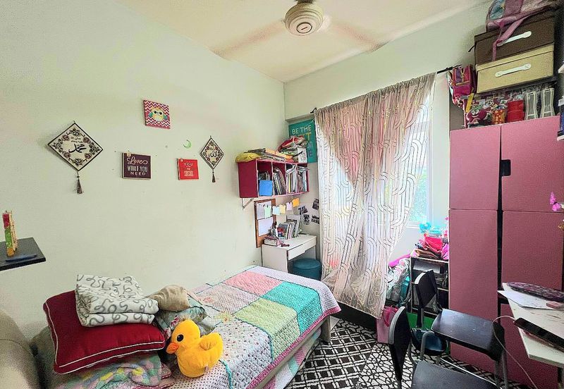 Tasik Heights Apartment