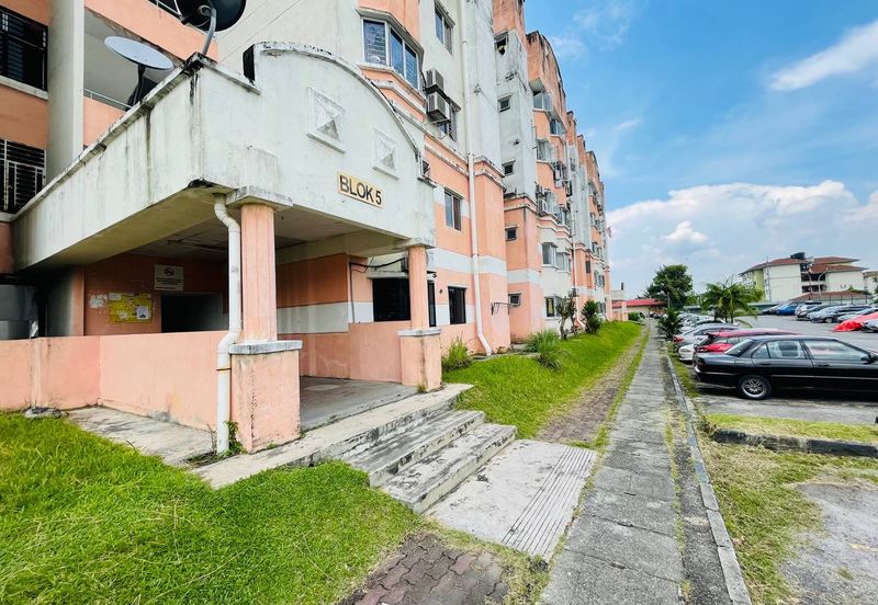 Pangsapuri Mutiara Subang