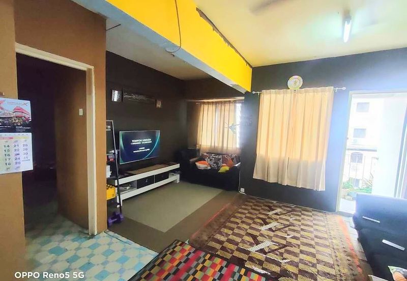 Saujana Ria Apartment