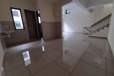 The Strata @ Bandar Puteri Bangi