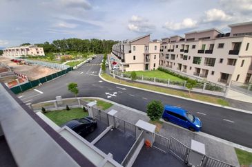 The Strata @ Bandar Puteri Bangi